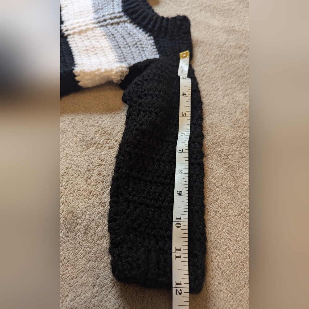 Handmade Crochet striped pullover - Picture 5 of 7